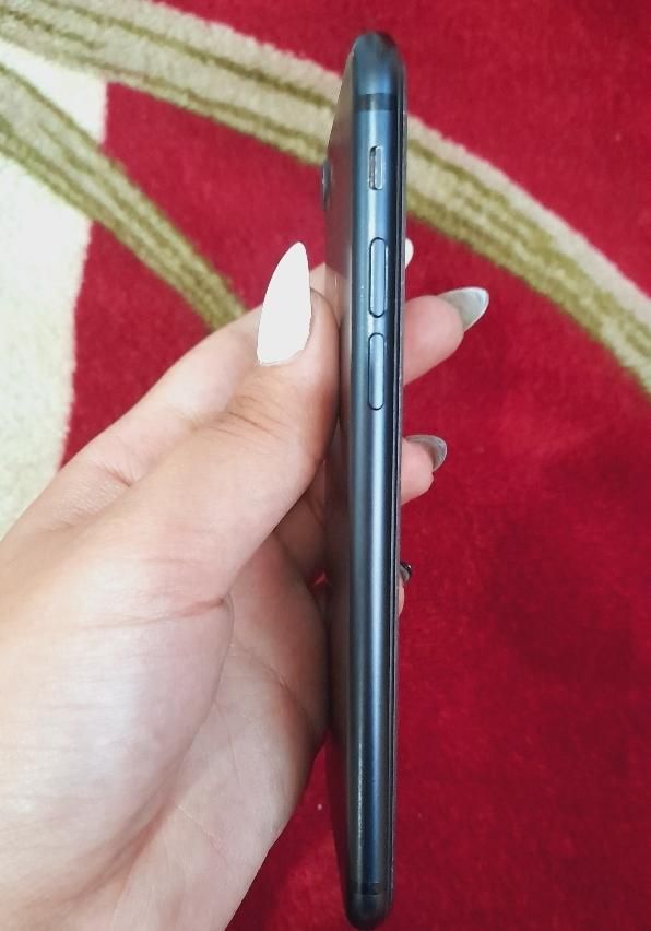 اپل iPhone 7 با حافظهٔ ۱۲۸ گیگابایت|موبایل|رشت, جانبازان|دیوار