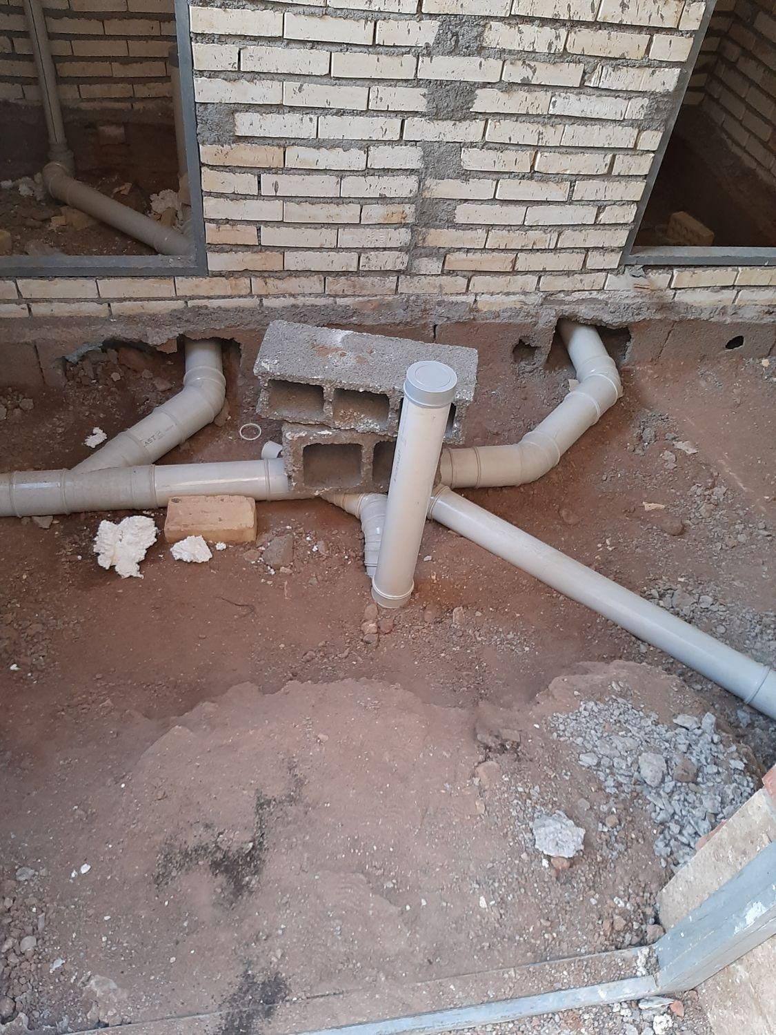 لوله کش آب و فاضلاب و سرویس کولر|خدمات پیشه و مهارت|ساوه, |دیوار