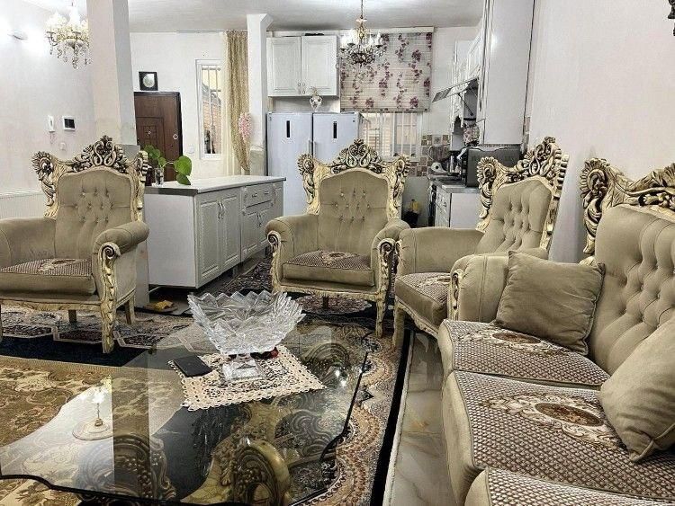 ویلایی بازسازی شده بغل دار 114 متر|فروش زمین و ملک کلنگی|تهران, شهرک شریعتی|دیوار