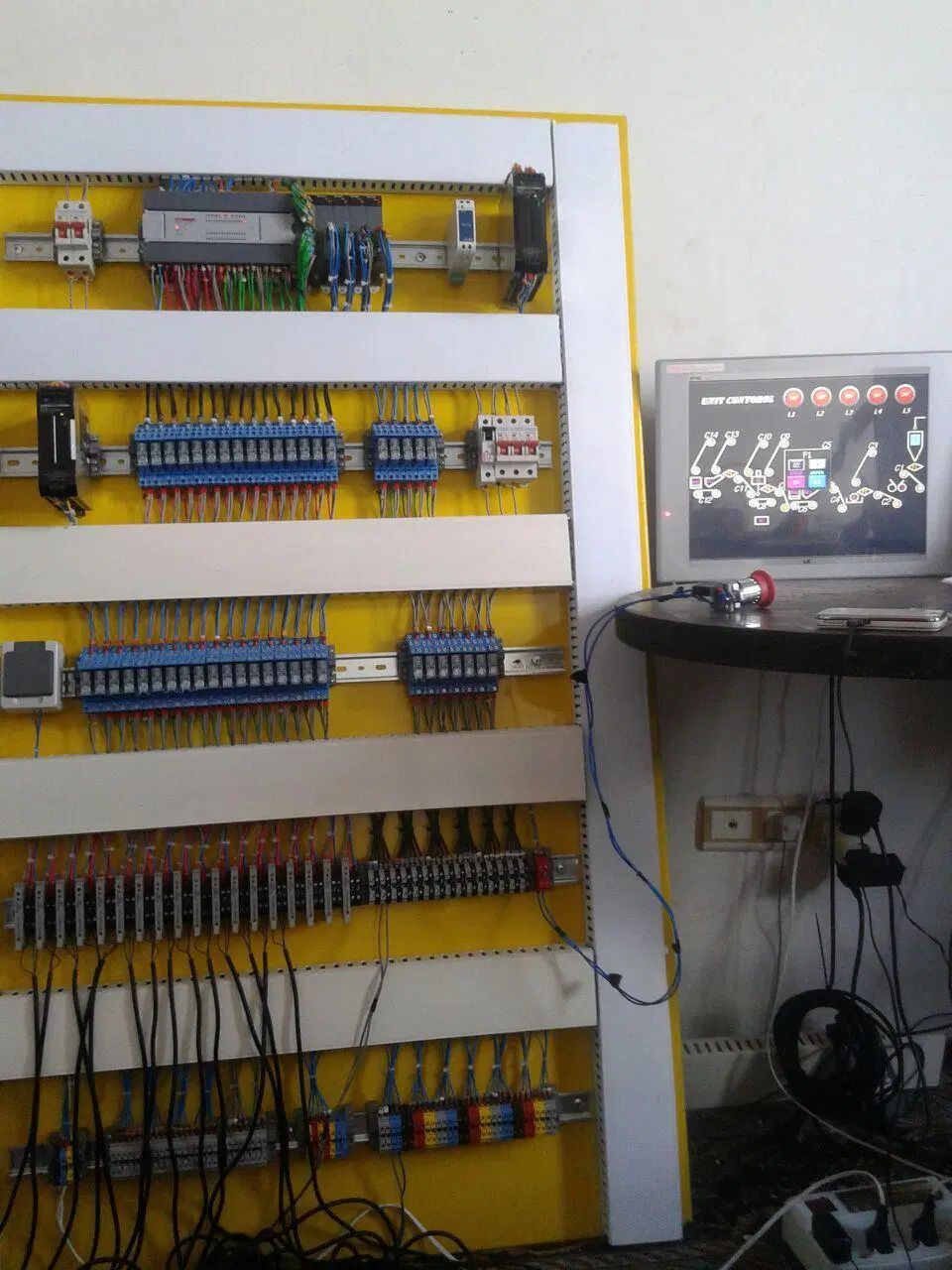 اتوماسیونplc‌.hmi اینورتر درایور تعمیرتابلو کل شهر|خدمات پیشه و مهارت|مشهد, شهرک صنعتی توس|دیوار