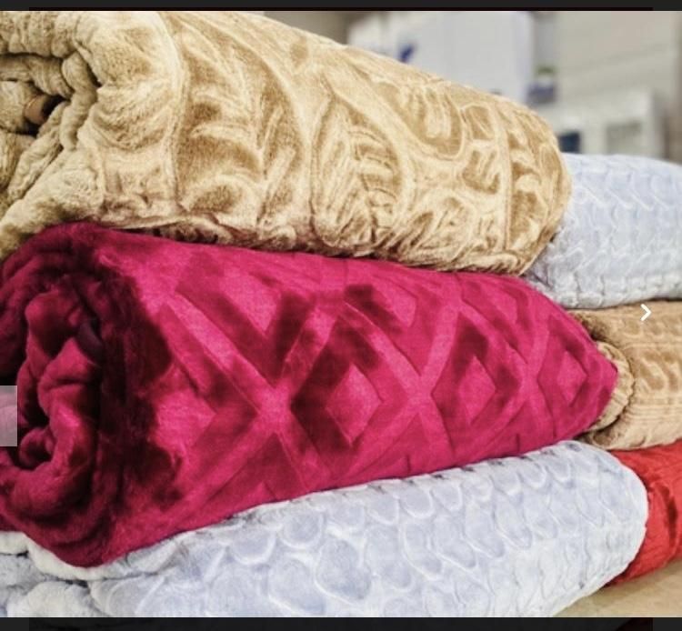 مرکزپخش پتو شادیلون بازار|رختخواب، بالش، پتو|اصفهان, نقش جهان|دیوار