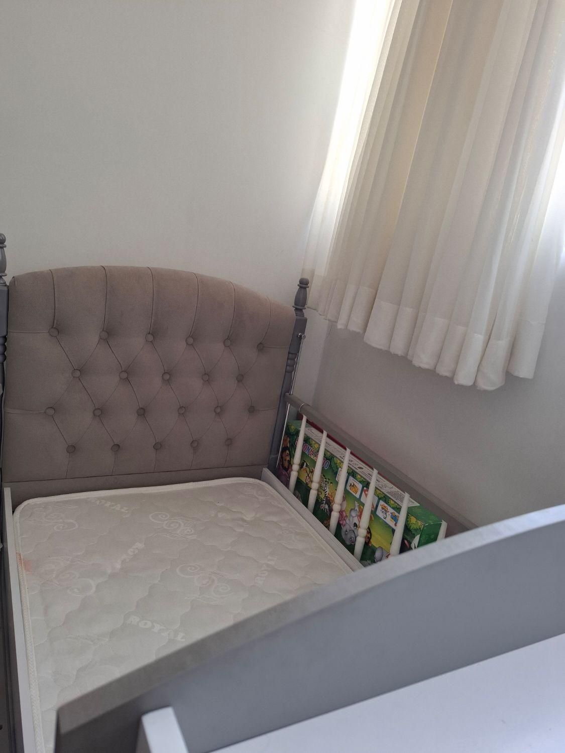 تخت کودک و نوجوان|تخت و سرویس خواب|زاهدان, |دیوار