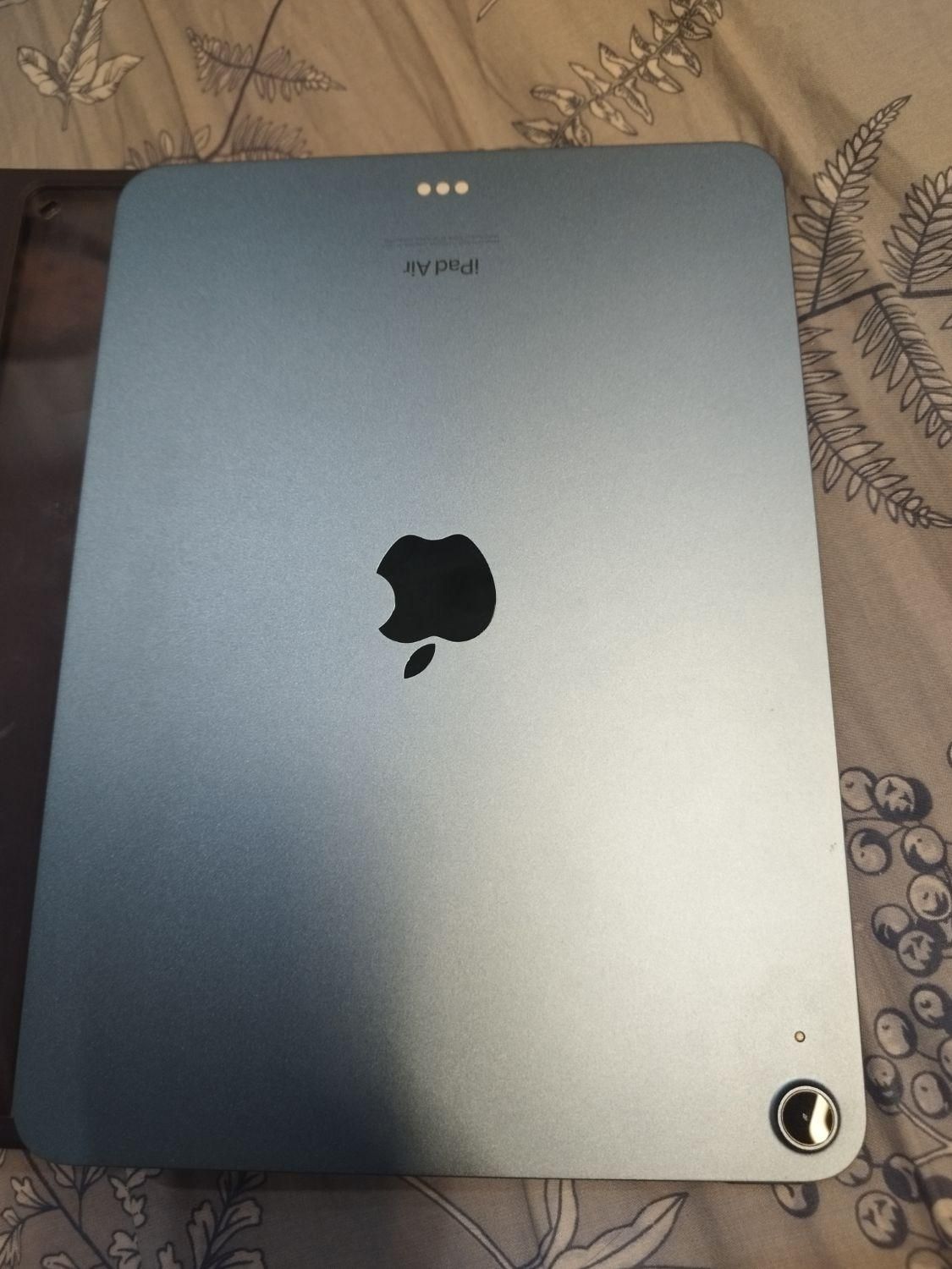 (آیپد) ipad air 2022 wifi|تبلت|رشت, کوی امام رضا|دیوار