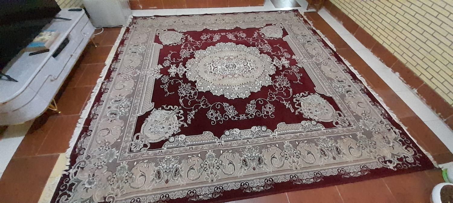 دو عدد فرش در حد نو|فرش|فولادشهر, C5|دیوار