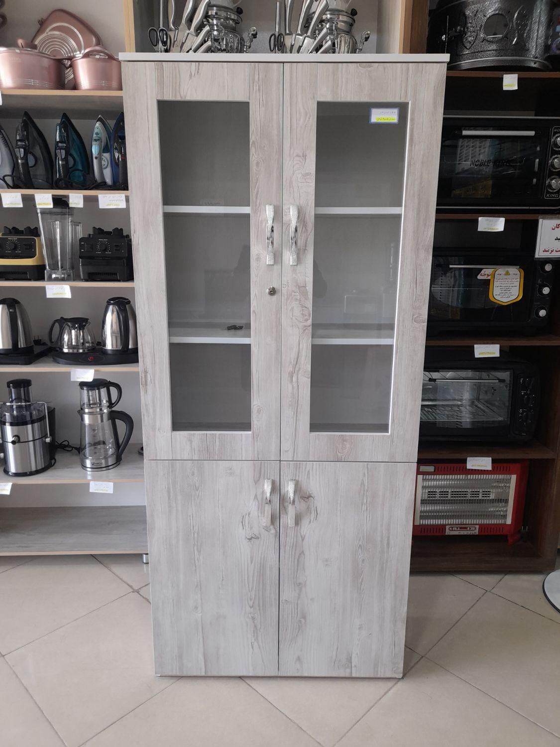 کتابخانه زونکن خور درب شیشه اثاث مارکت|کتابخانه، شلف، قفسه‌های دیواری|سیرجان, |دیوار