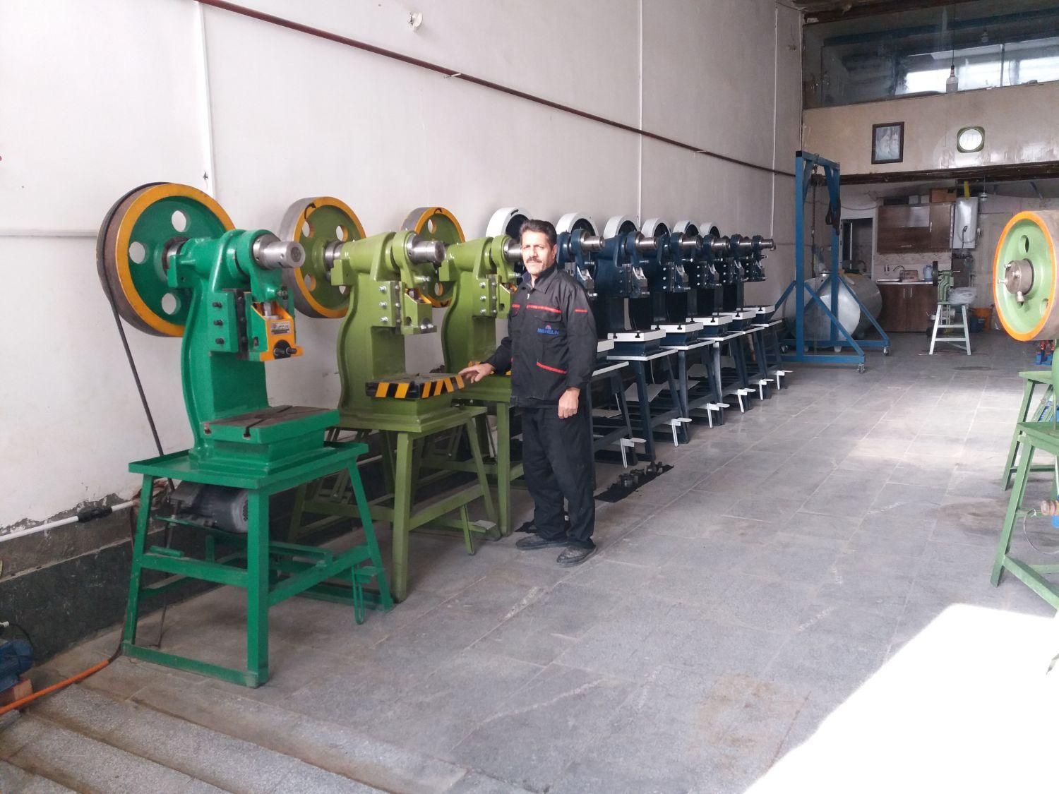 خرید وفروش انواع پرس|ماشین‌آلات صنعتی|مشهد, توس (بلوار توس)|دیوار