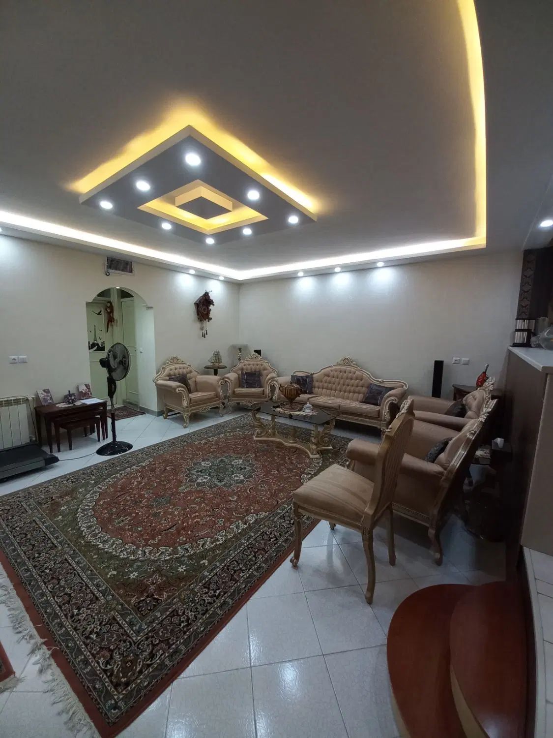 مبل استیل ۹ نفره تشک دوبل بانشیمن راحتی منبت دست|مبلمان خانگی و میز عسلی|پردیس, فاز ۱|دیوار