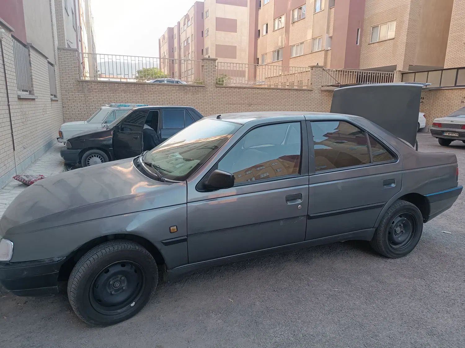 پژو 405 GLX بنزینی، مدل ۱۳۹۴|خودرو سواری و وانت|اصفهان, احمدآباد|دیوار