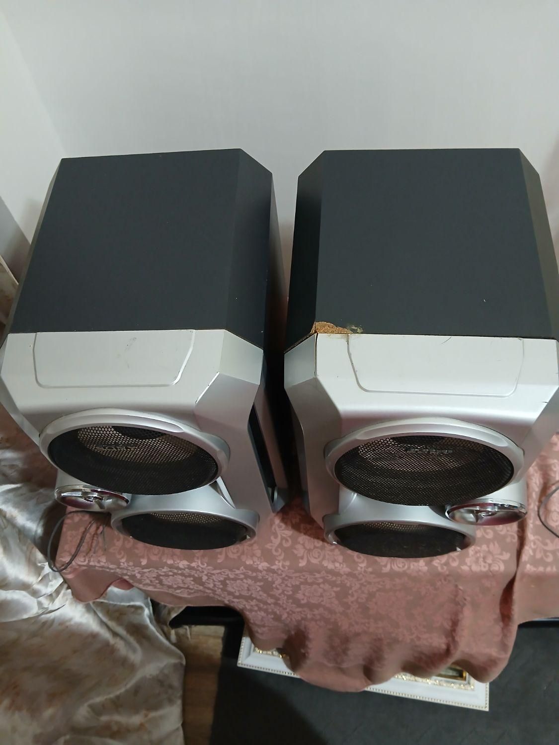 اسپیکر|سیستم صوتی خانگی|فردیس, منظریه|دیوار