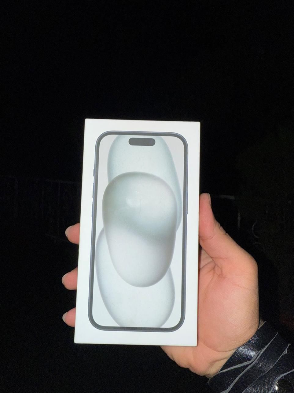 اپل iPhone 15 با حافظهٔ ۱۲۸ گیگابایت|موبایل|شیراز, فرهنگ شهر|دیوار