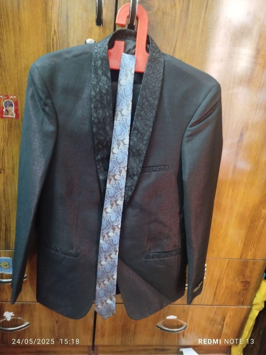 کت شلوارنوهست فقط یه شب استفاده شده|لباس|شهرضا, |دیوار