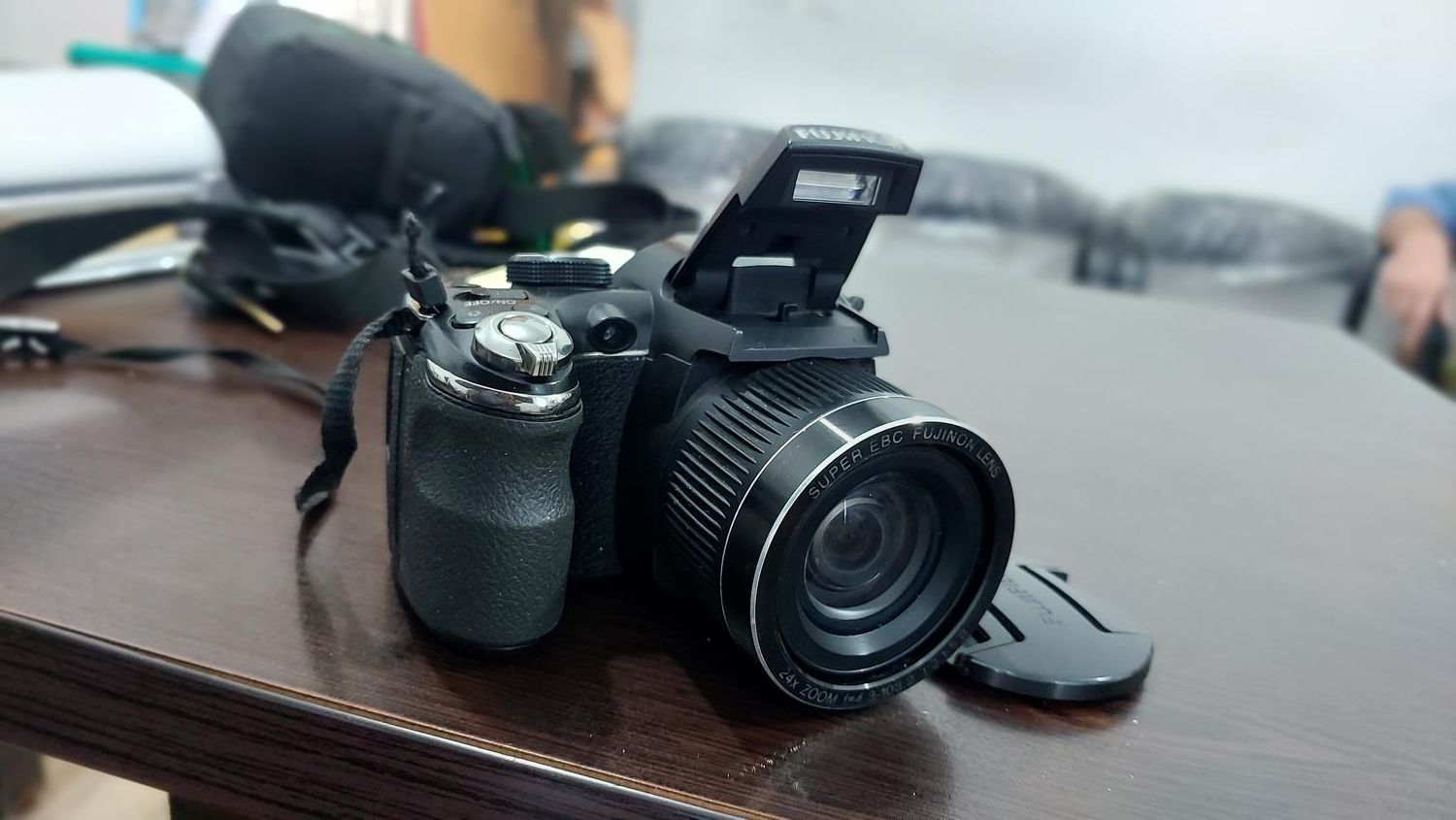 فروش دوربین دیجیتال فوجی فیلم|دوربین عکاسی و فیلمبرداری|فومن, |دیوار