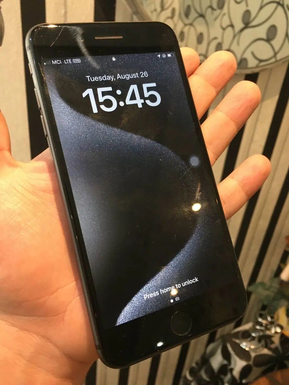 ایفون ۸ پلاس اپل 8 plus|موبایل|تهران, مرزداران|دیوار