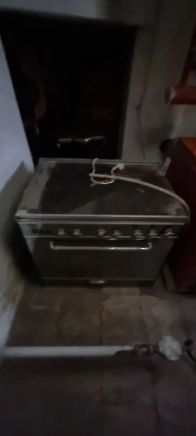 اجاق گاز رز گاز ۵ شعله فر دار با جوجه گردان|اجاق گاز و لوازم برقی پخت‌وپز|تهران, گرگان|دیوار
