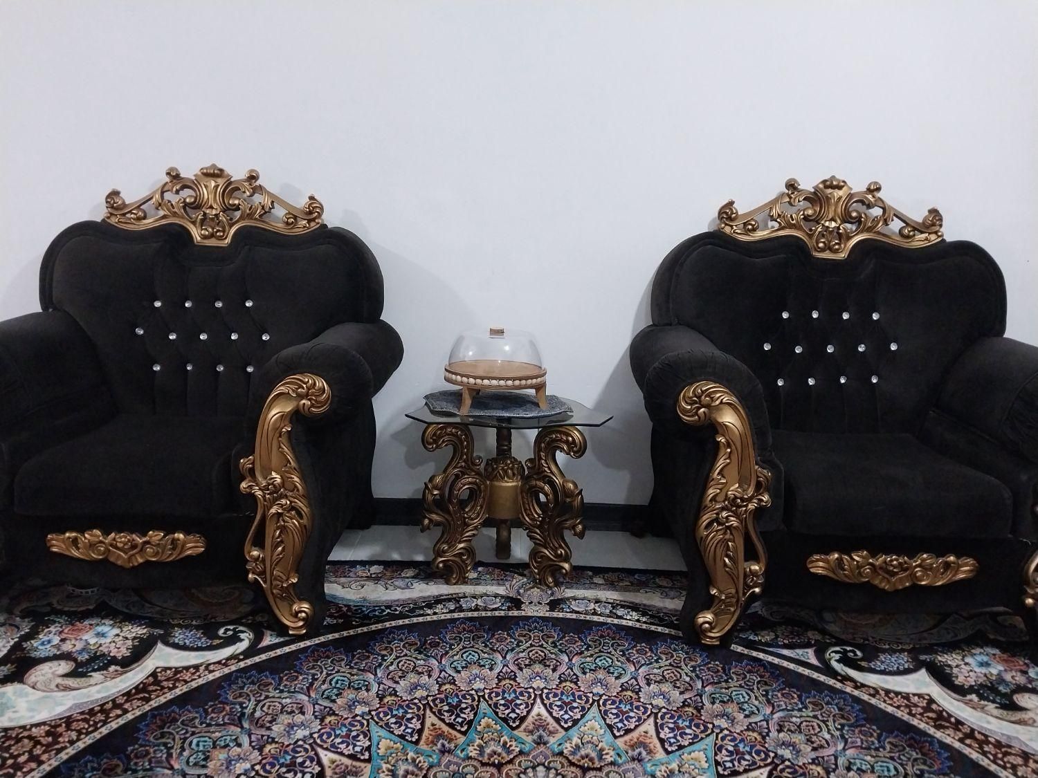 مبل 7 نفره در حد نو و  ساعت دیواری|مبلمان خانگی و میز عسلی|بندرعباس, |دیوار