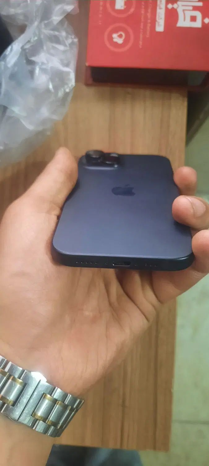 اپل iPhone 15 با حافظهٔ ۱۲۸ گیگابایت آیفون۱۵ نرمال|موبایل|تهران, سعادت‌آباد|دیوار