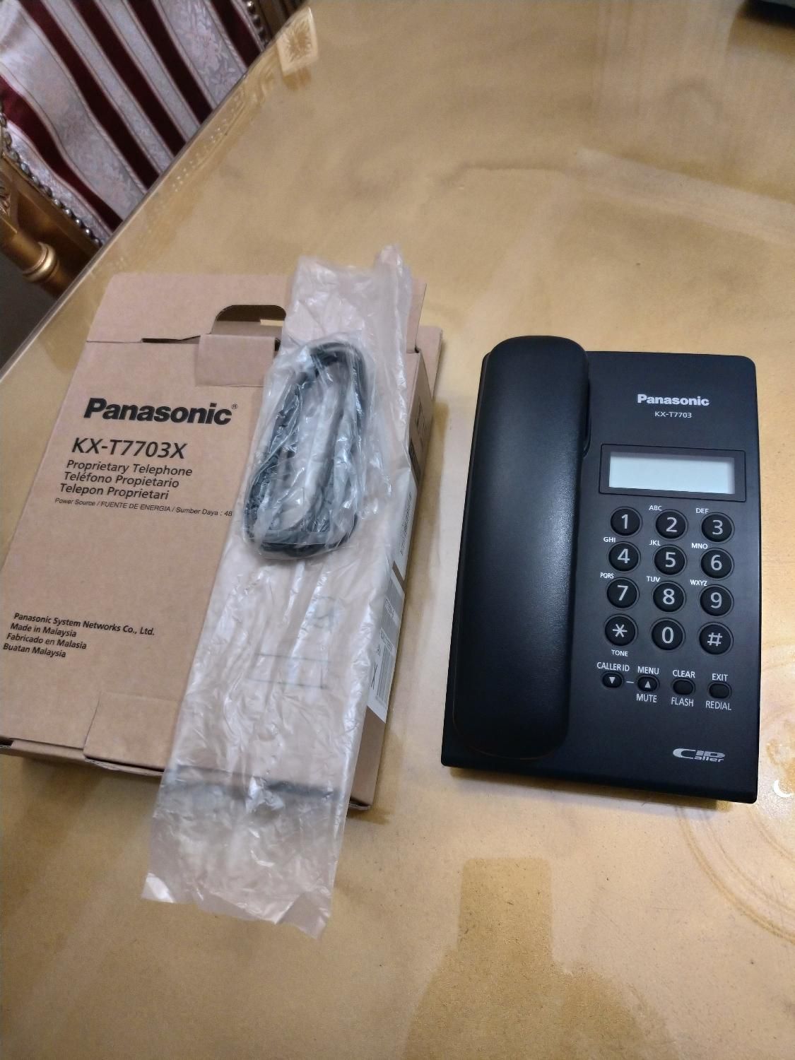 تلفن با سیم پاناسونیک KX-T7703X|تلفن رومیزی|تهران, فردوسی|دیوار