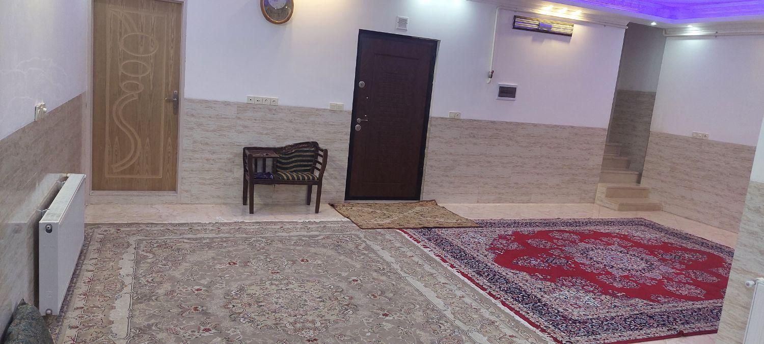 اجاره روزانه/هفتگی/ماهانه آپارتمان ۱۳۰ متری|اجارهٔ کوتاه‌مدت آپارتمان و سوئیت|یزد, |دیوار