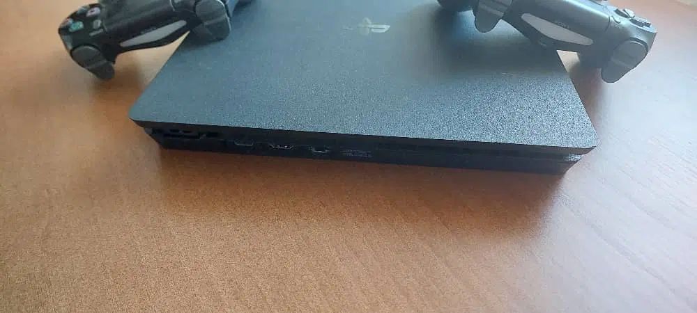 PS4 اسلیم ۵۰۰ گیگ اروپا کپی خور با فلاش کپی خور|کنسول، بازی ویدئویی و آنلاین|رشت, گلسار|دیوار