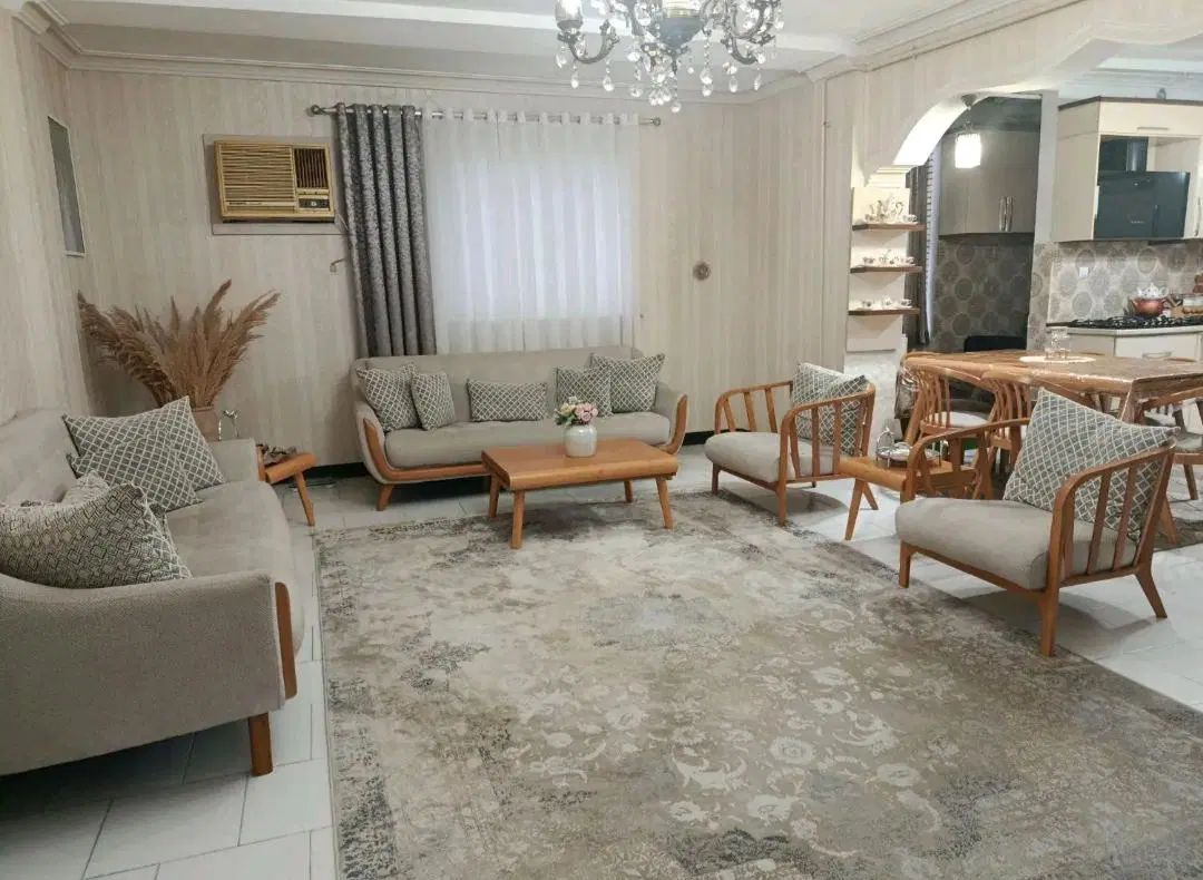 فروش ۹۰ متری طبقه سوم دو خواب پارکینگ اختصاصی|فروش آپارتمان|رشت, فلسطین|دیوار