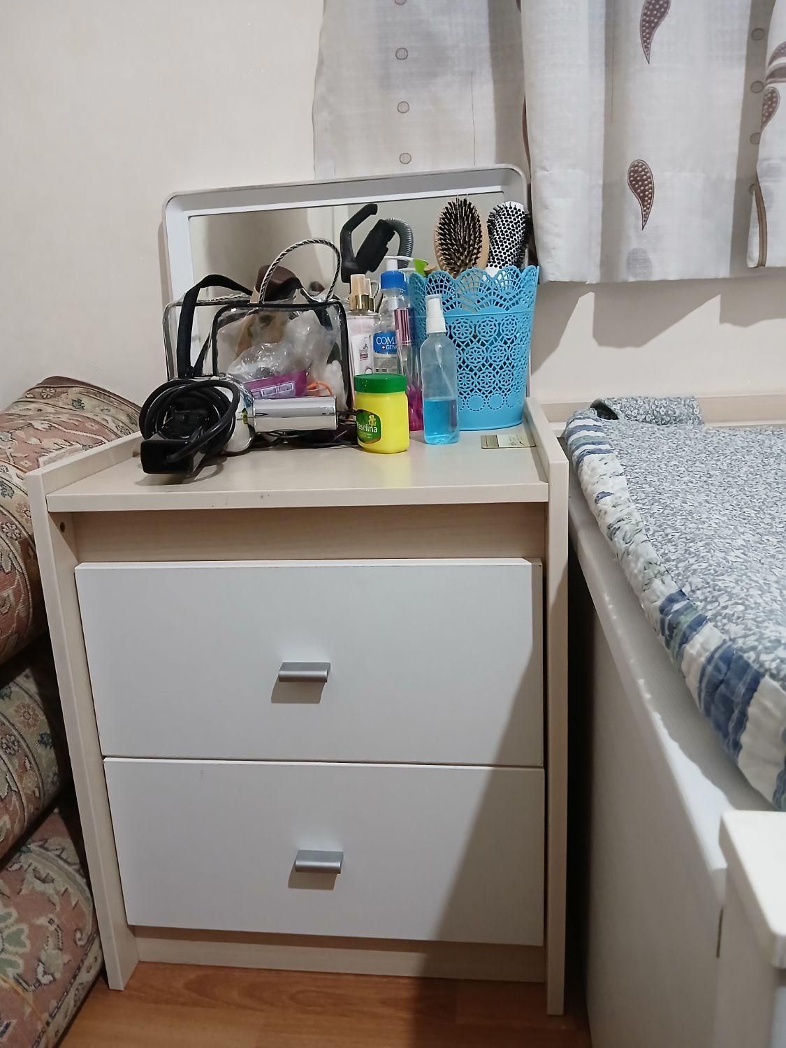 تخت خواب نوجوان|تخت و سرویس خواب|تهران, مجیدیه|دیوار