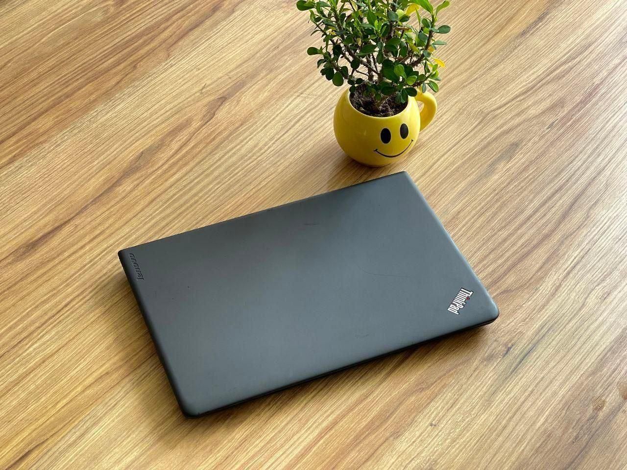 لپ تاپ قدرتمندودرحدنولنوومدلP52(پنتیوم30سال سابقه)|رایانه همراه|اراک, |دیوار