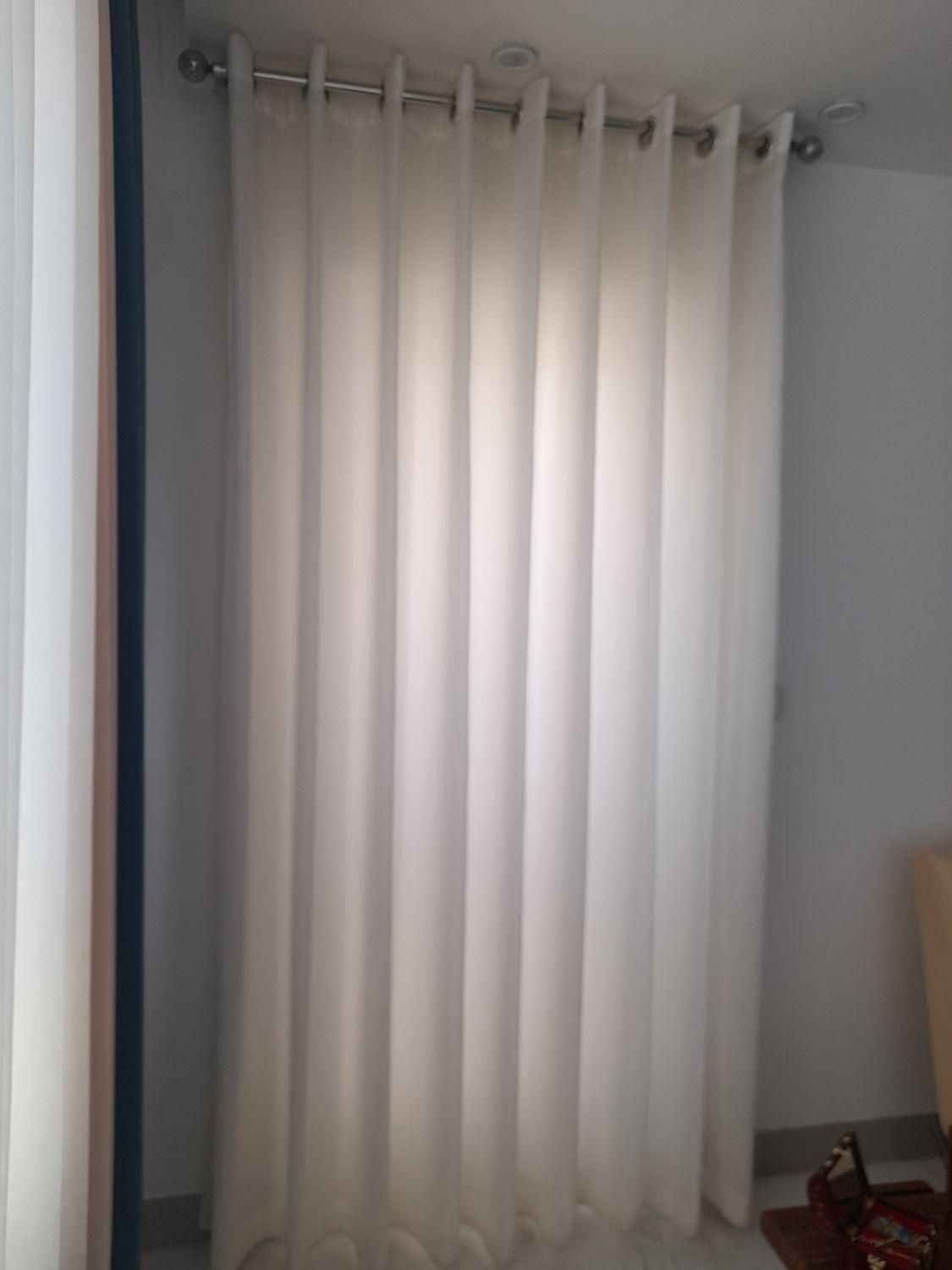پرده ترک به همراه آستر و چوب پرده استیل|پرده، رانر، رومیزی|شیراز, صنایع الکترونیک|دیوار