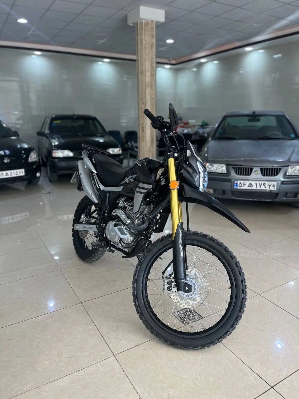 فلات 250XR اقساطی|موتورسیکلت|کرمانشاه, |دیوار