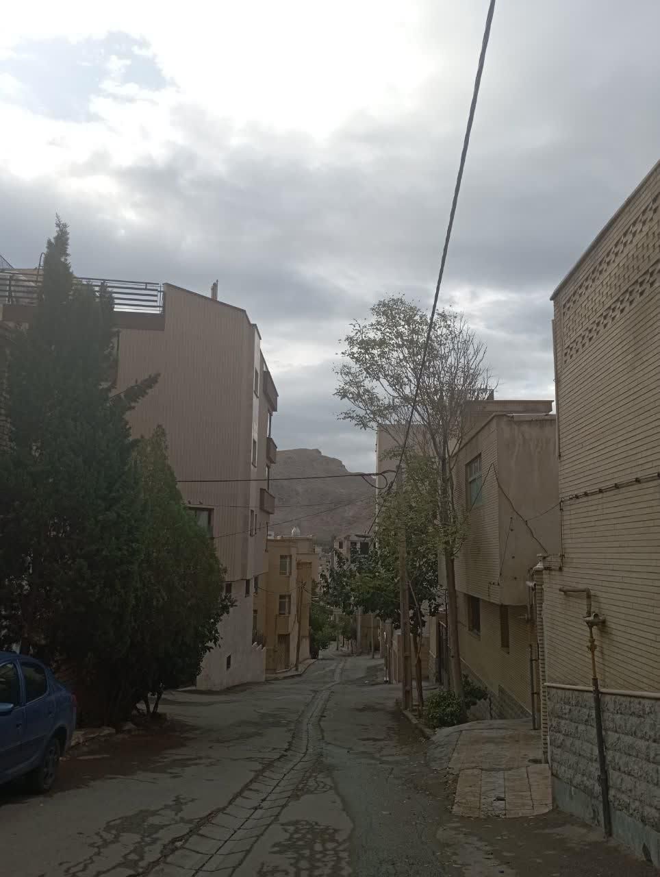 فروش ویلایی آخر گلزار هفت|فروش خانه و ویلا|اصفهان, کوی گلزار|دیوار