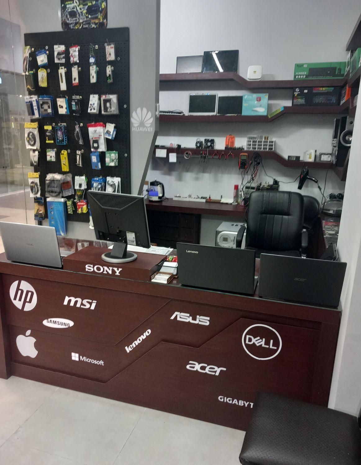 خدمات و تعمیرات کامپیوتر|خدمات رایانه‌ای و موبایل|تهران, تهرانسر شرقی|دیوار