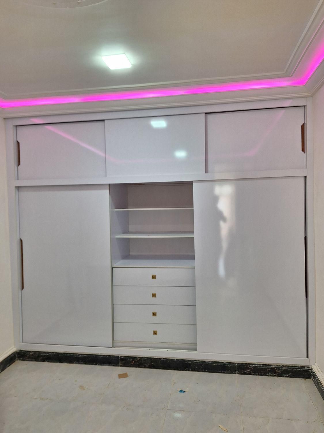 ساخت و اجرای انواع کابینت‌وکمددیواری MDF.decorland|خدمات پیشه و مهارت|ایذه, |دیوار