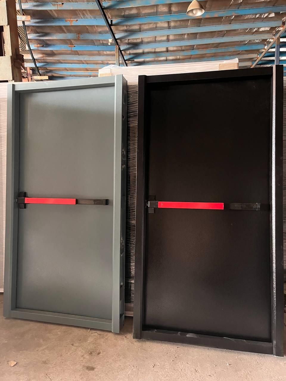 درب ضدحریق آماده تحویل روز|مصالح و تجهیزات ساختمان|رباطکریم, شهرک صنعتی زوارهای|دیوار