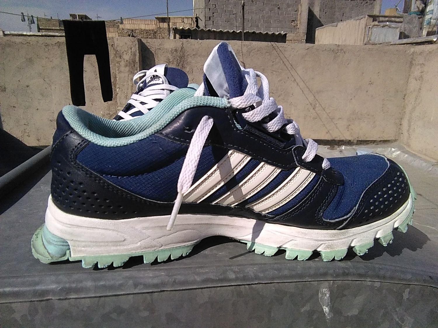 سلام اعدد کتونی خارجی 37 معاوضه میکنی سهره نر|کیف، کفش، کمربند|ری, فیروزآباد|دیوار