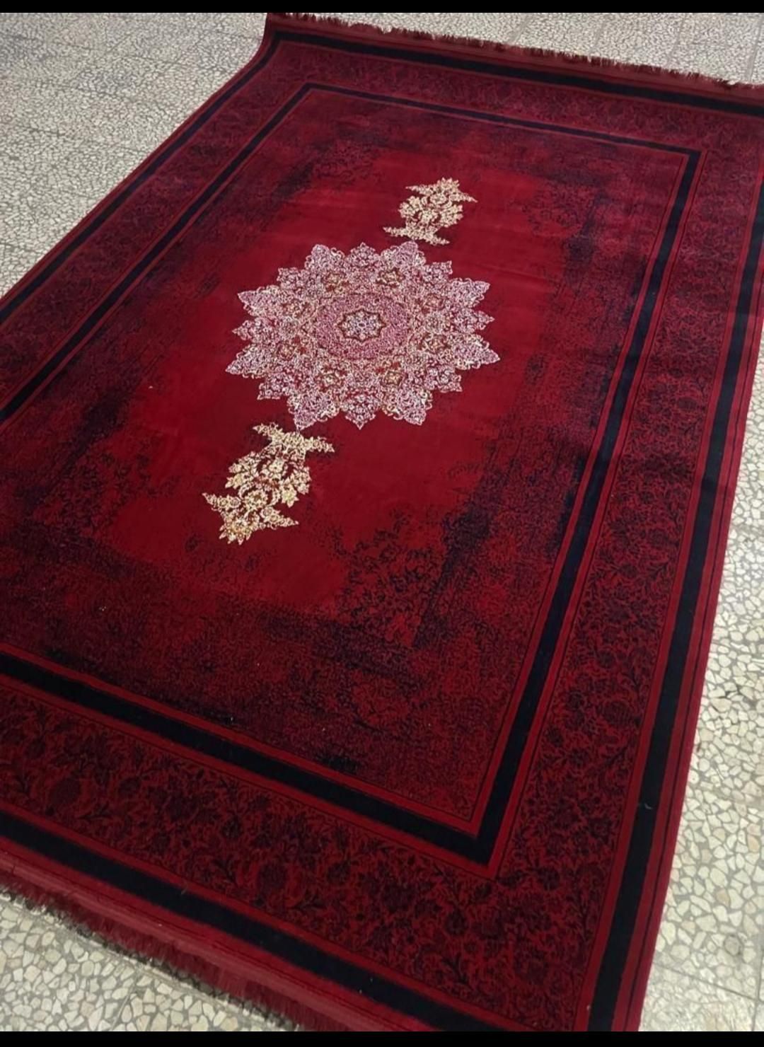 فرش آرمانی 1250شانه جدید تراکم 4100رنگ بژ مدادی|فرش|شیراز, شهرک سراج‎|دیوار