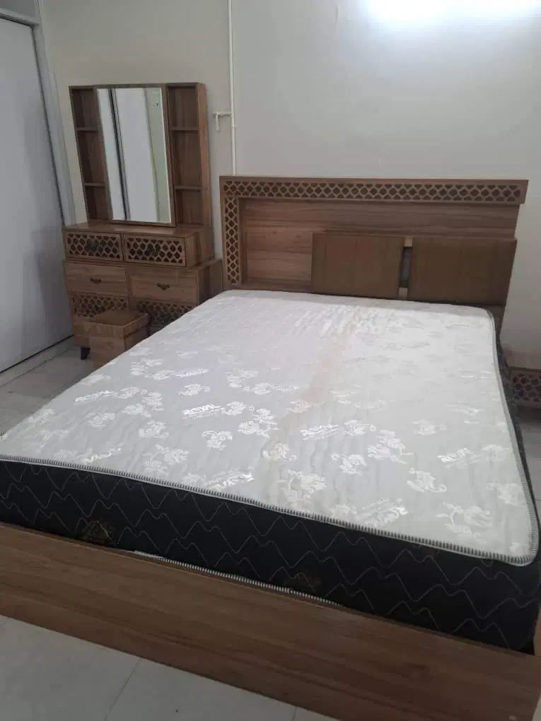 فروش 2 عدد تخت خواب دو نفره با پاتختی و دراور|تخت و سرویس خواب|تهران, حافظیه|دیوار