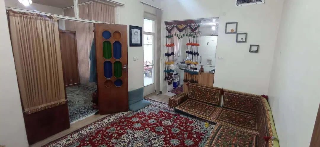 منزل ۶۰ متری بازسازی شده|فروش زمین و ملک کلنگی|اصفهان, وحید|دیوار