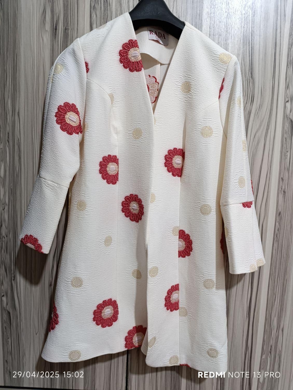 مانتو|لباس|اردبیل, |دیوار