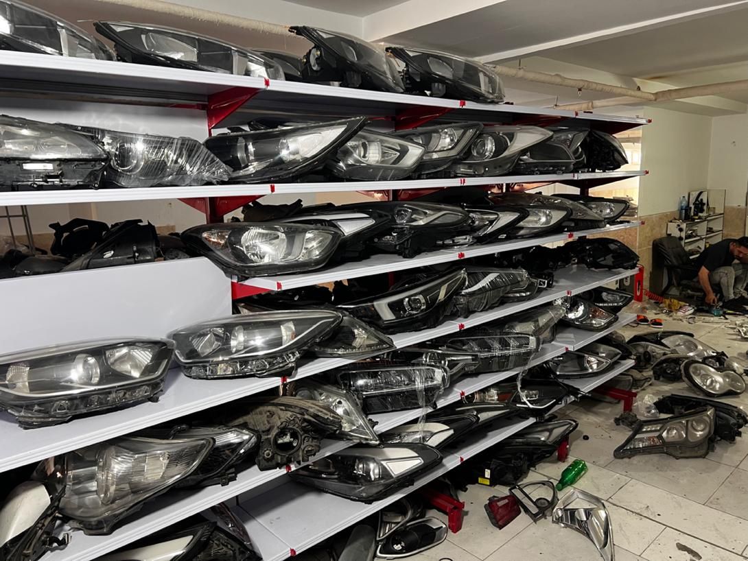 طلق چراغ فونیکس رسپکت فیدلیتی لندکروز کمری 630 bmw|قطعات یدکی و لوازم جانبی|تهران, شهرک آپادانا|دیوار