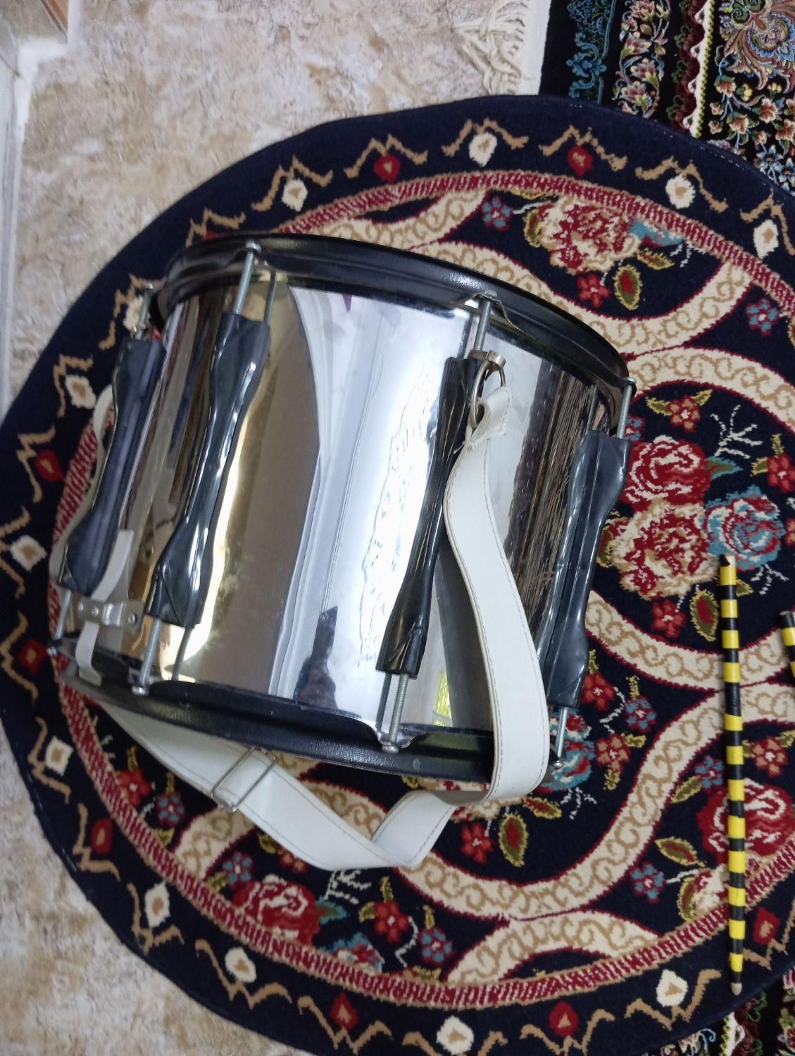 طبل|درام و پرکاشن|کامیاران, |دیوار