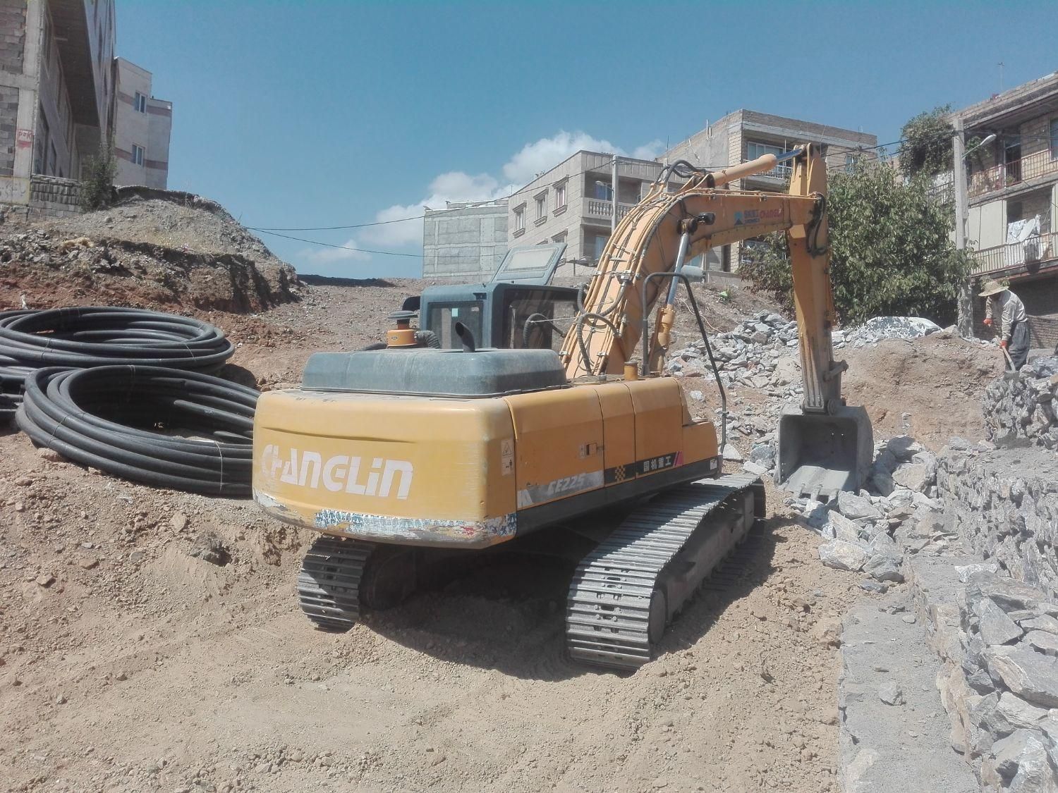 اجاره بیل مکانیکی|خدمات حمل و نقل|سنندج, |دیوار