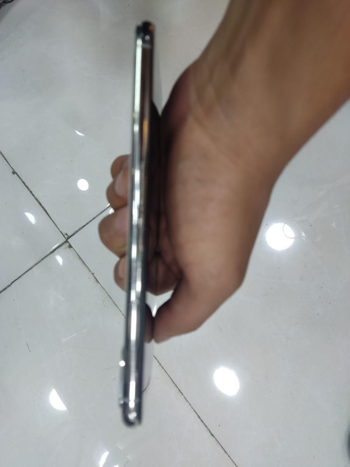 اپل iPhone XS Max با حافظهٔ ۲۵۶ گیگابایت|موبایل|تهران, نازی‌آباد|دیوار