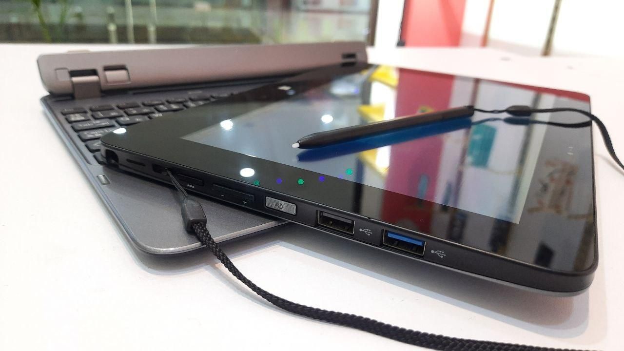 تبلت ویندوزی Q555 ژاپنی همراه با قلم|تبلت|تهران, میدان ولیعصر|دیوار