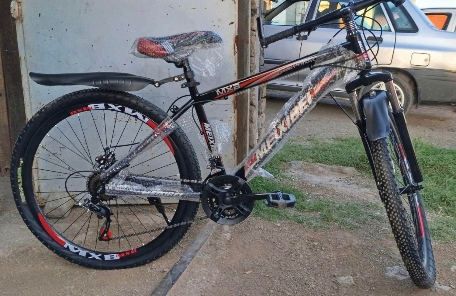 دوچرخه ۲۶ نو و اکبند|دوچرخه، اسکیت، اسکوتر|تربتحیدریه, میدان مرکزی|دیوار