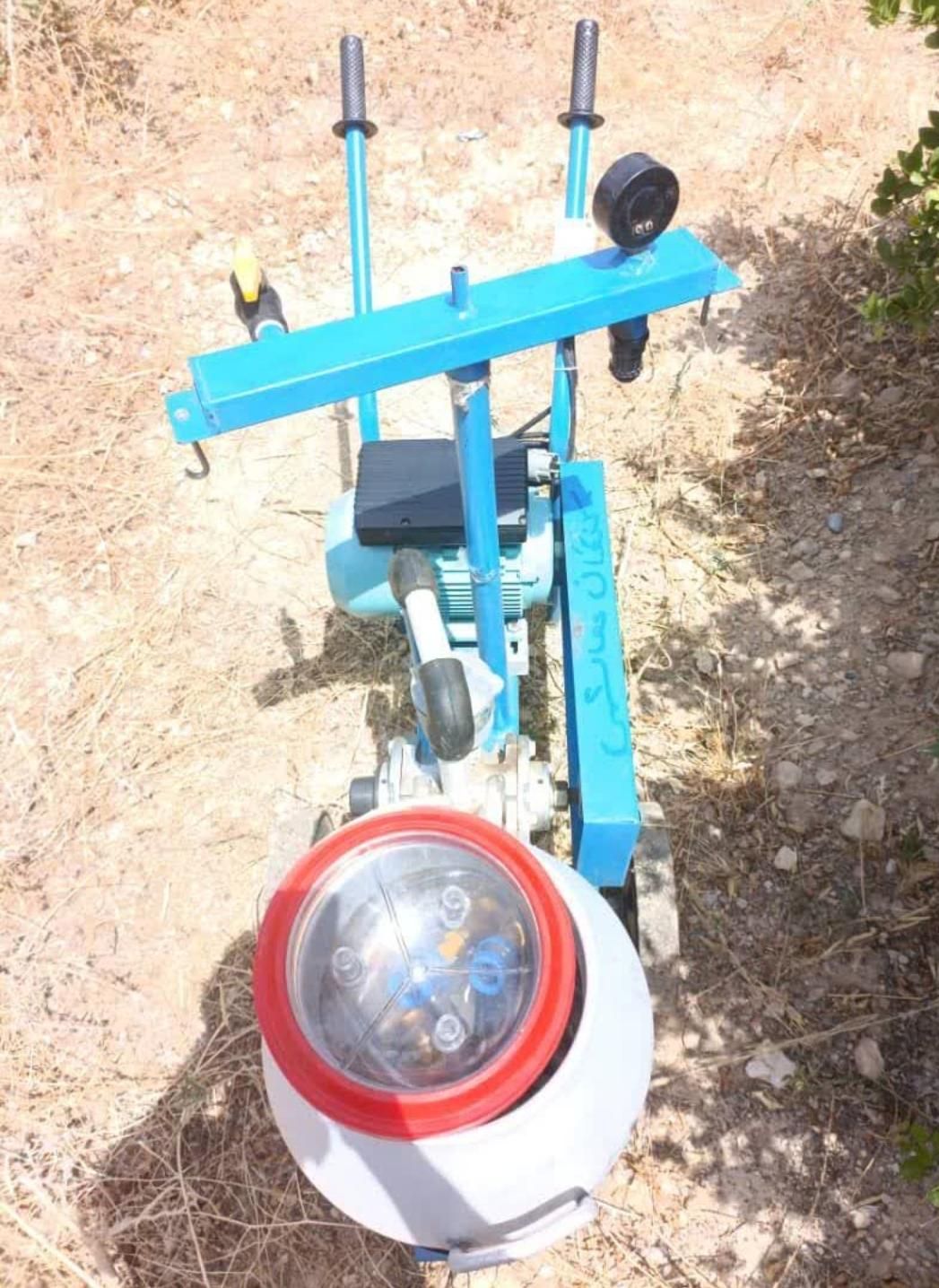 شیر دوش نو  برای بز ، میش و گاو|لوازم جانبی حیوانات|جم, |دیوار