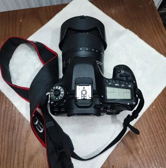 دوربین canon، کنون 80d.|دوربین عکاسی و فیلم‌برداری|مشهد, عبادی|دیوار