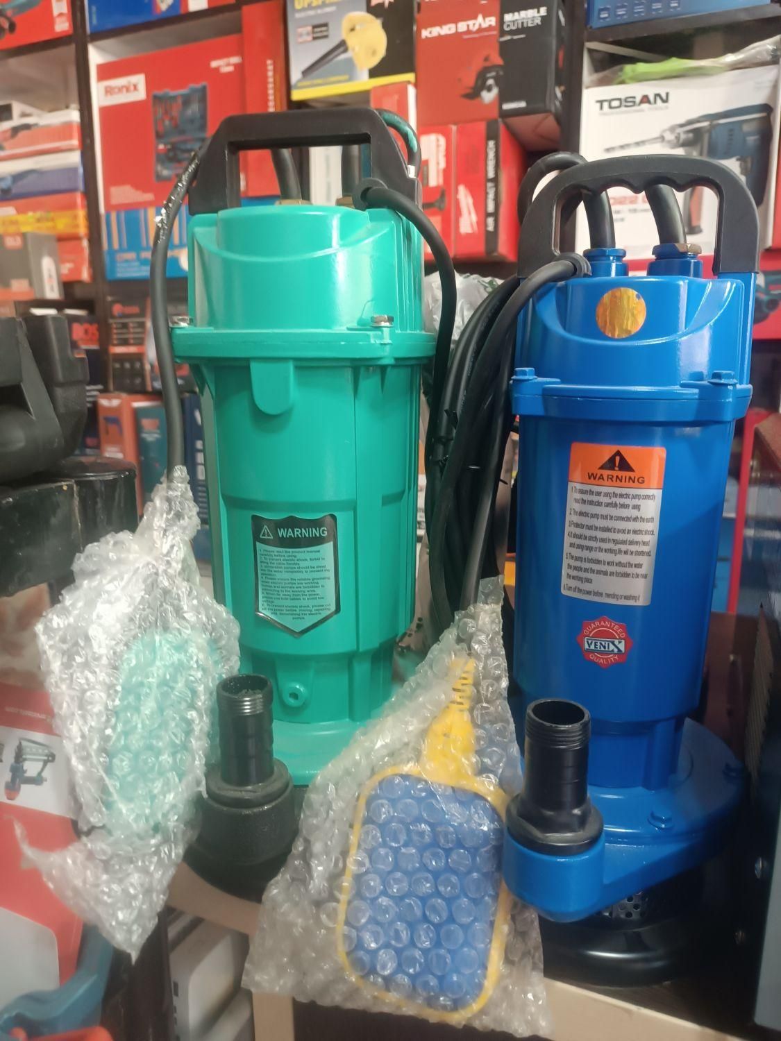 پمپ کف کش آبنما گازوئیل کش ۱۲ ولت ۲۲۰ ولت|ماشینآلات صنعتی|ایلام, |دیوار