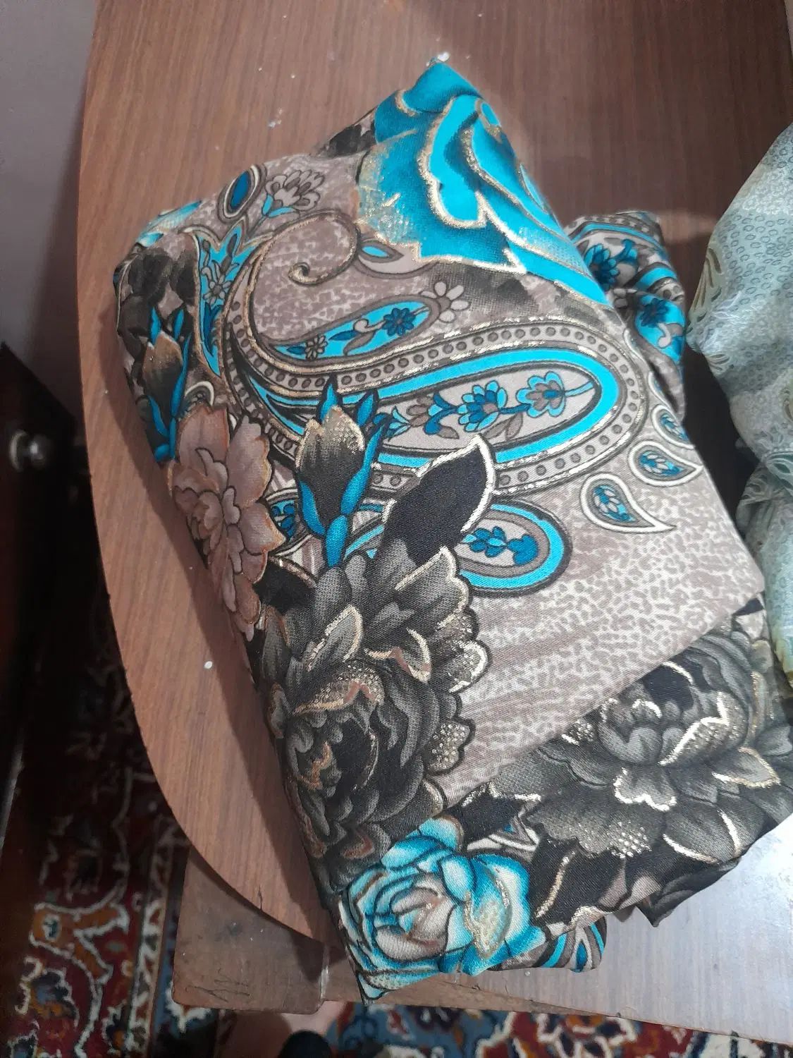 چادر رنگی نو ۶۰۰ تومن وچادر کم رنگ ۴۰۰ تومن|لباس|اهواز, زیتون کارمندی|دیوار