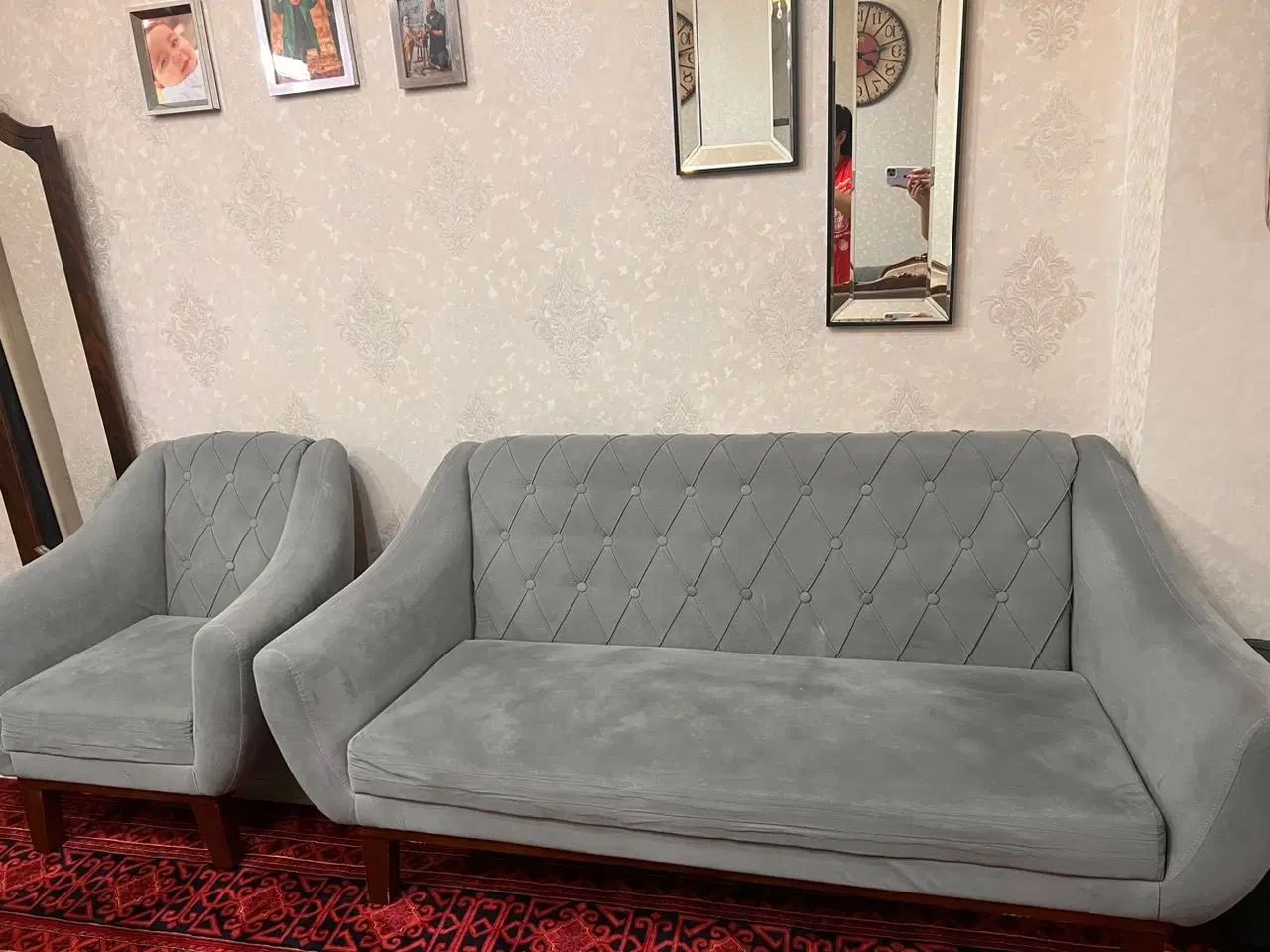 مبل راحتی هفت نفره.رنگ‌ طوسی.بسیار تمیز|مبلمان خانگی و میز عسلی|تهران, بریانک|دیوار