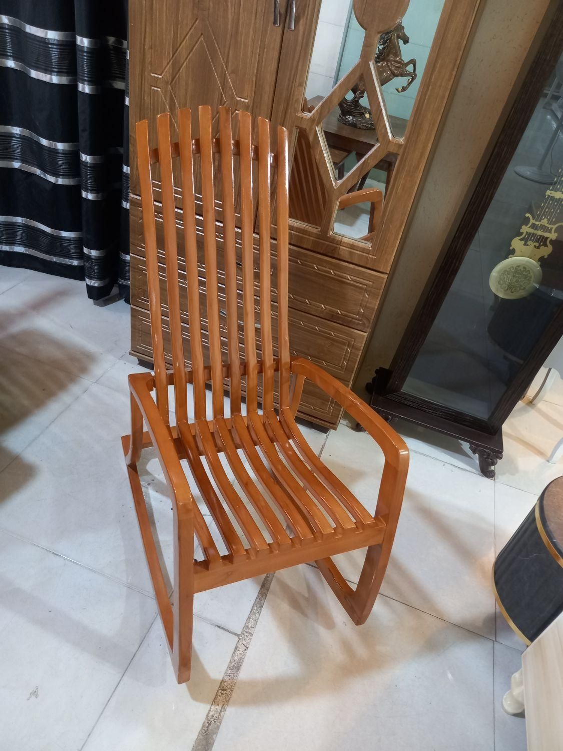 صندلی مادر بزرگ صندلی راک جوان|صندلی و نیمکت|اصفهان, ملاصدرا|دیوار