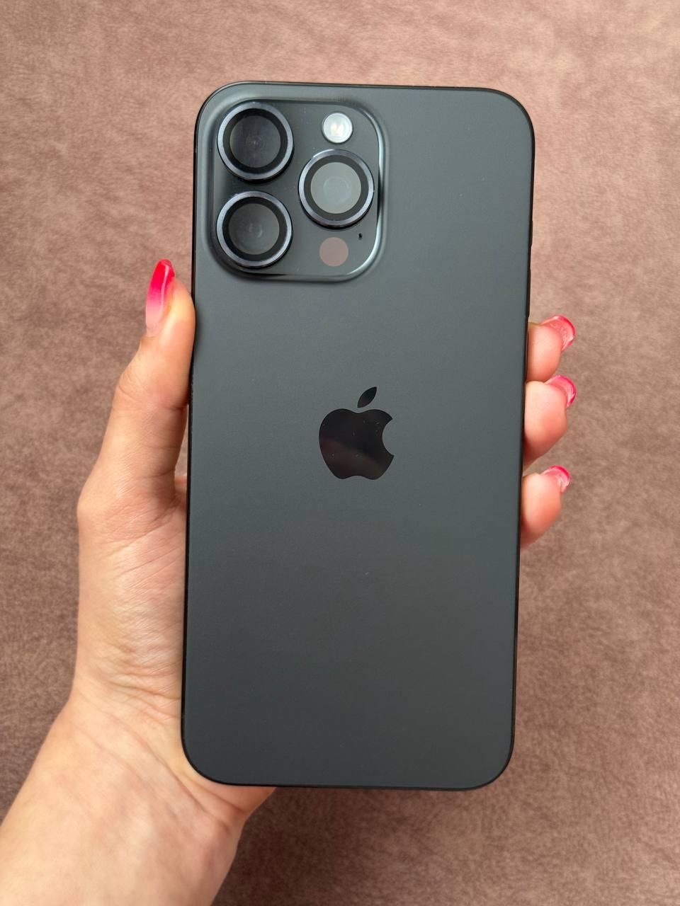 اپل iPhone 15 Pro Max با حافظهٔ ۲۵۶ گیگابایت|موبایل|رشت, معلم|دیوار